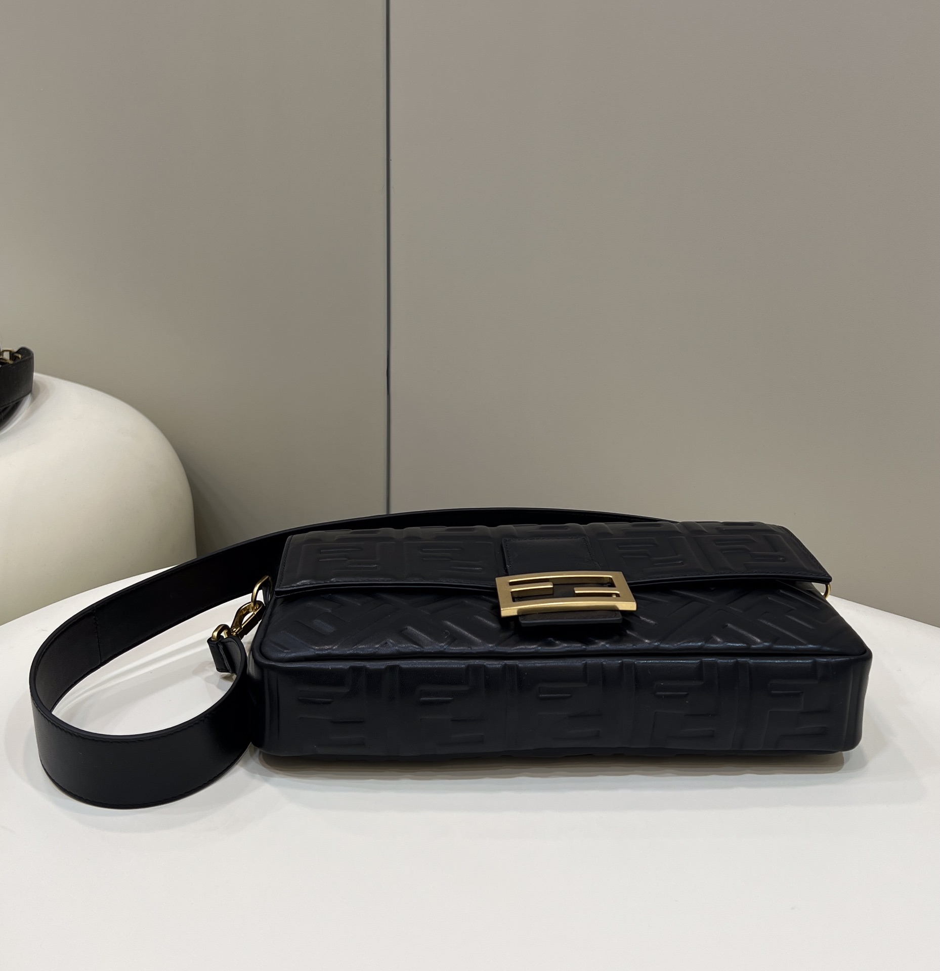 F**di baguette bag