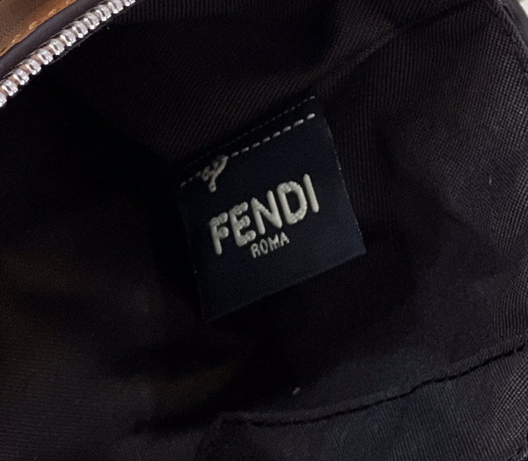 F**di by the way small bag