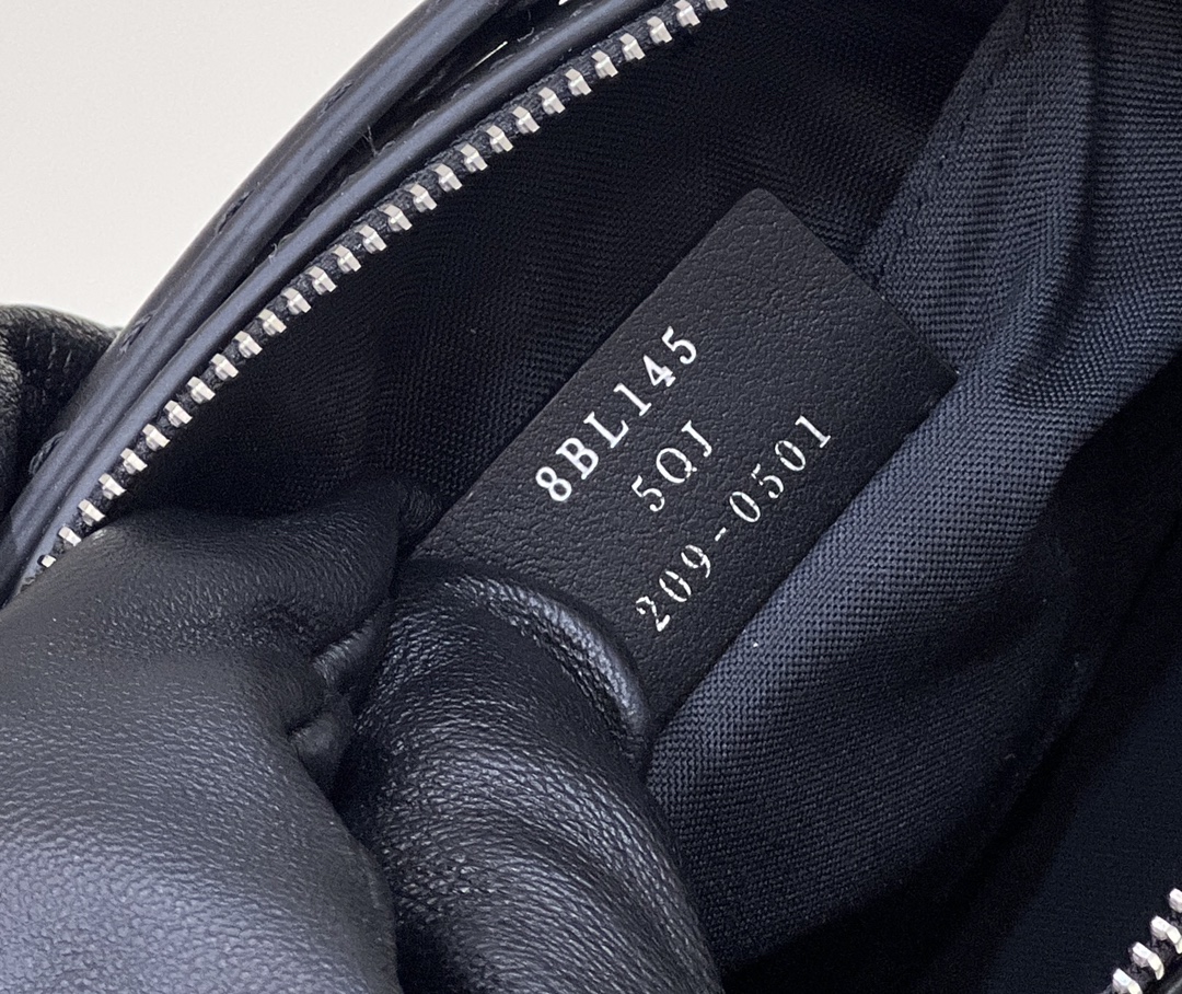 F**di by the way small bag