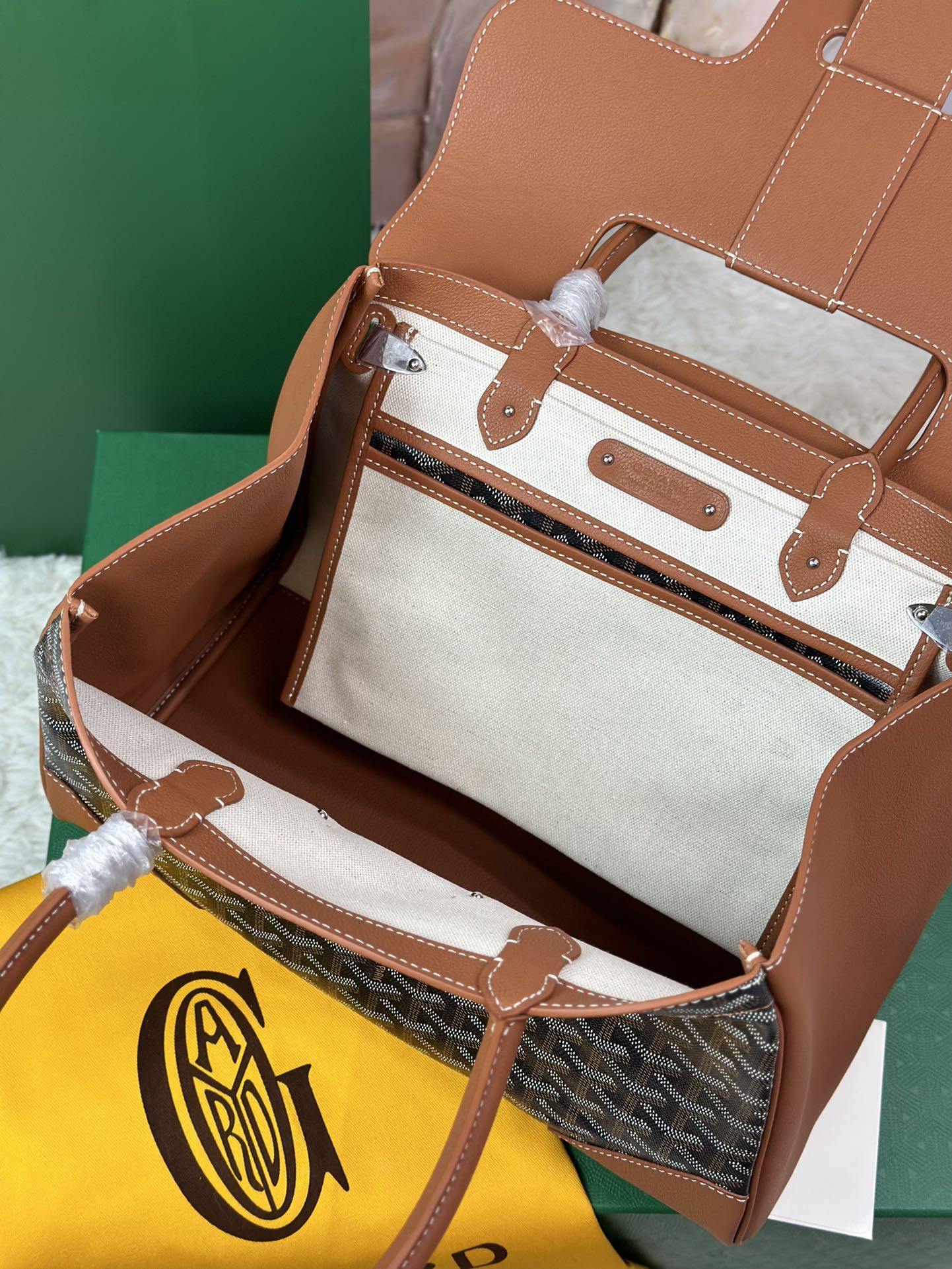 Go*ard saigon tote bag