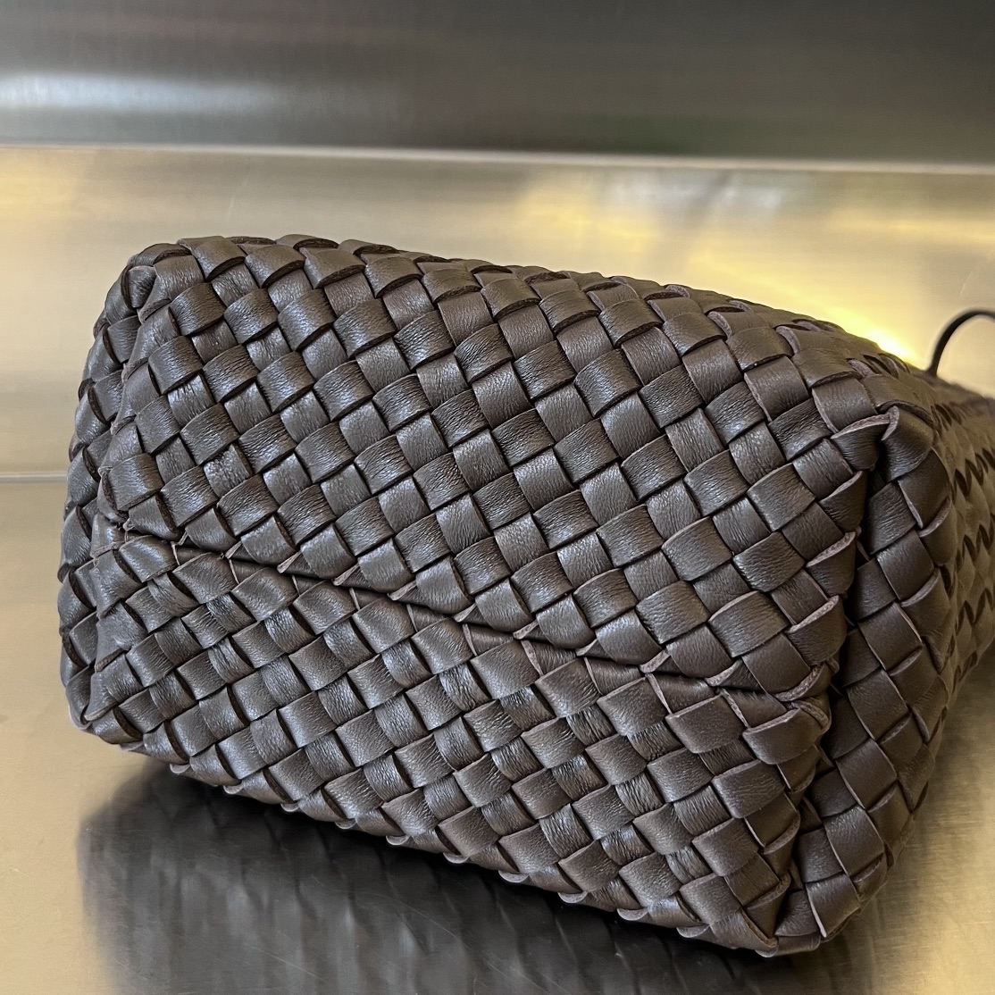 bo*te*ga Ve*ne*ta bv small cabat bucket