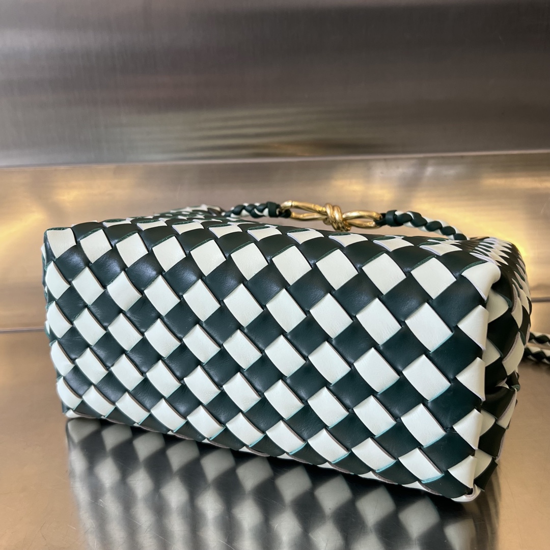 bo*te*ga Ve*ne*ta bv small andiamo