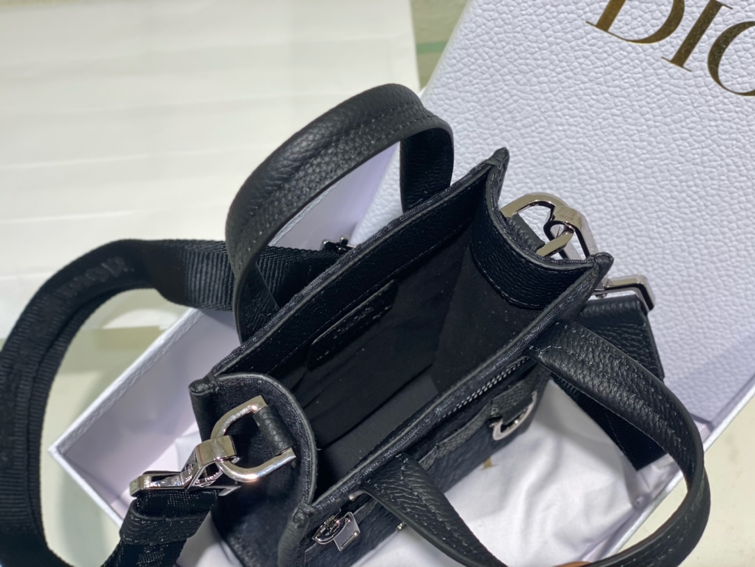 d*or safari N0*H-south mini