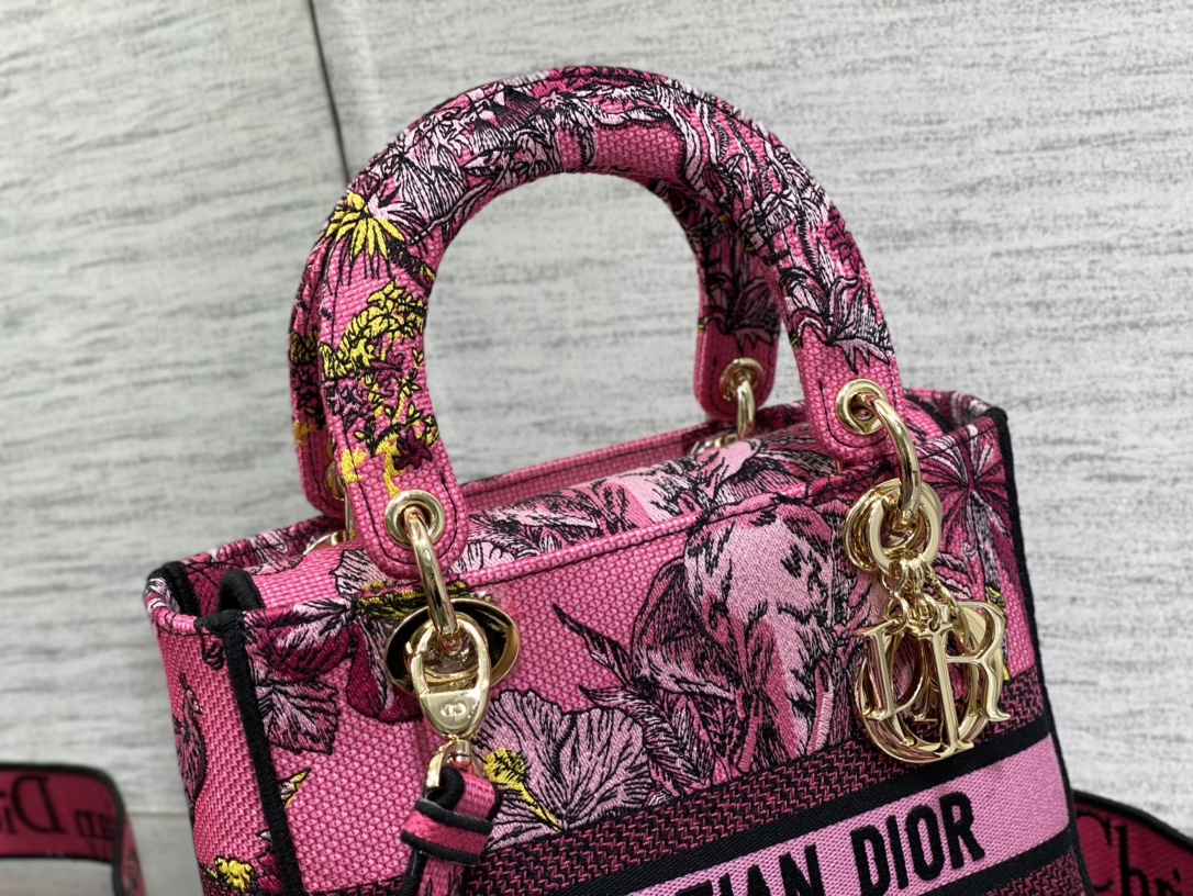 D*or medium lady d-lite bag