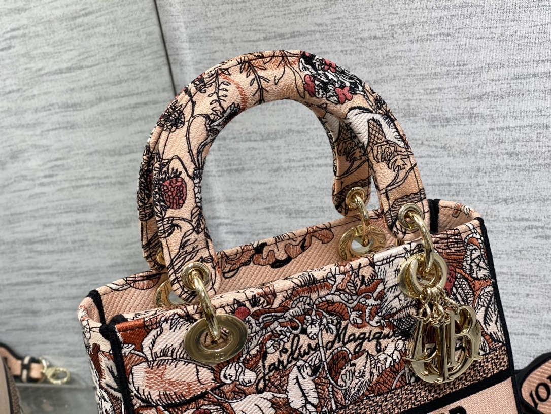 D*or medium lady d-lite bag