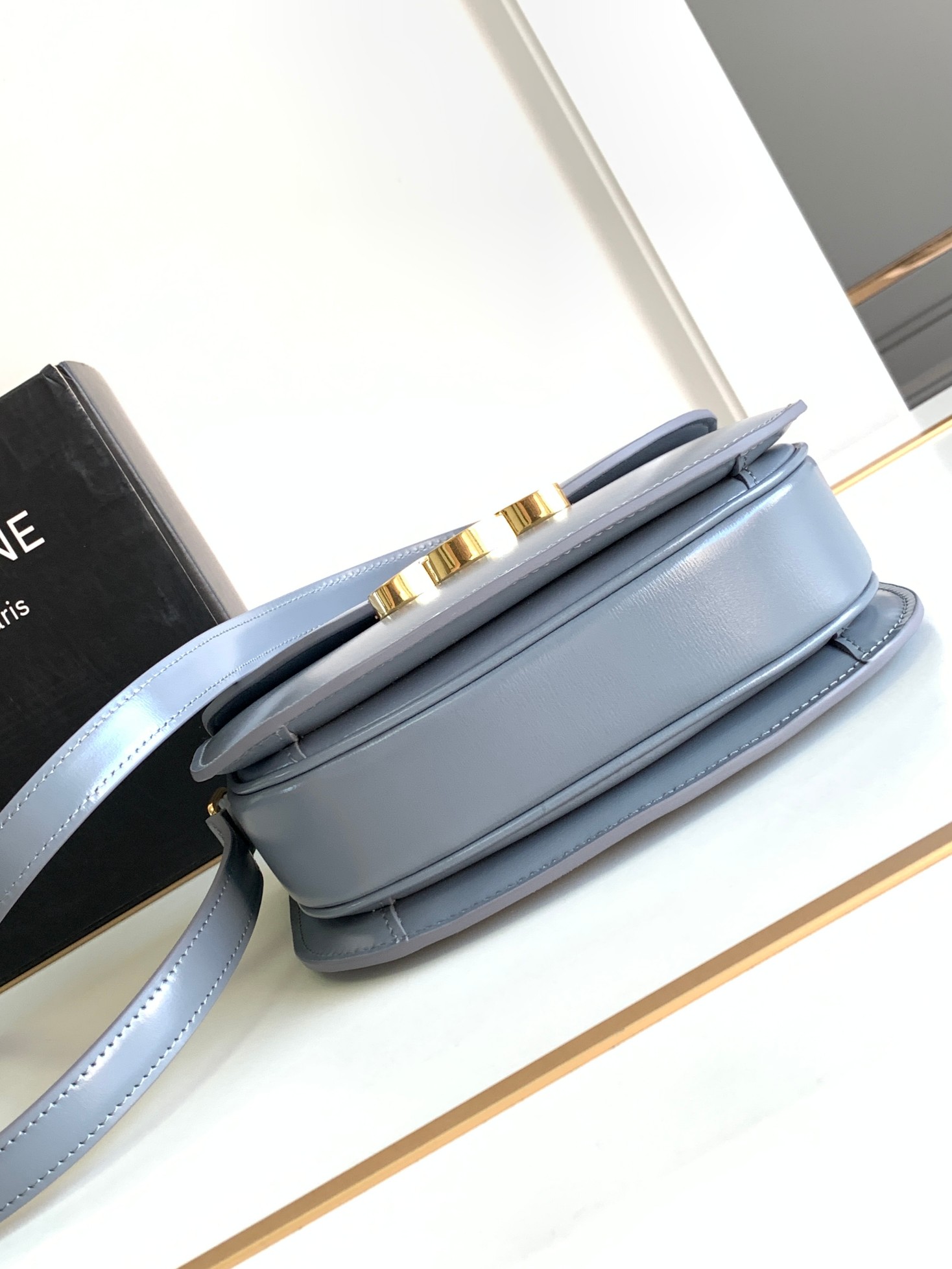 Ce**e teen besace triomphe