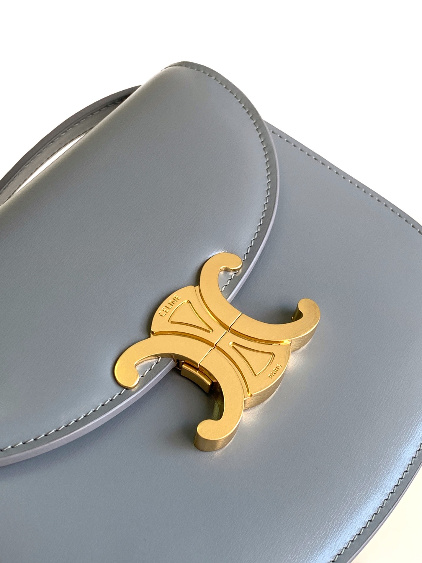 Ce**e teen besace triomphe