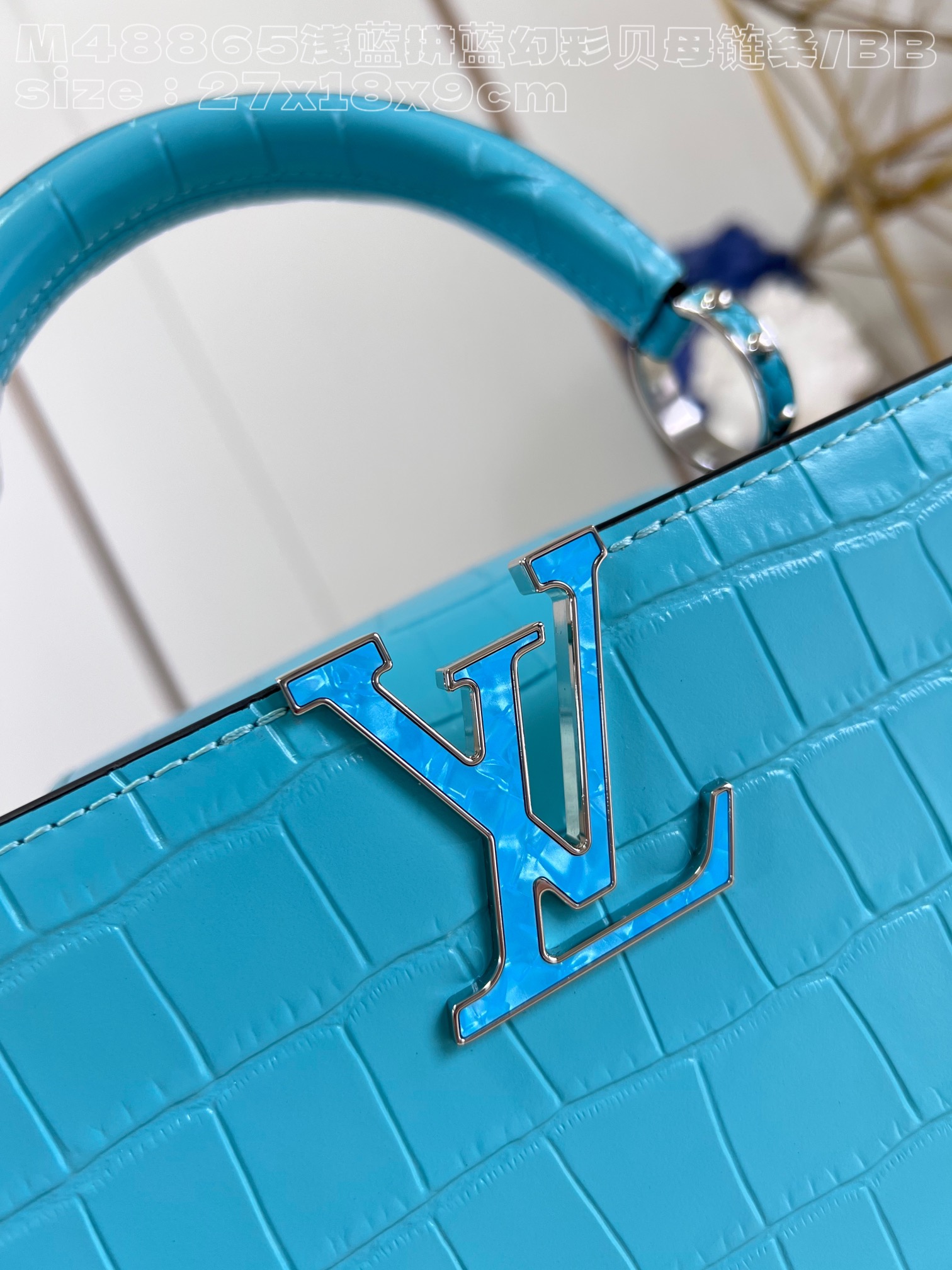 l**is V*t*n capucines bb