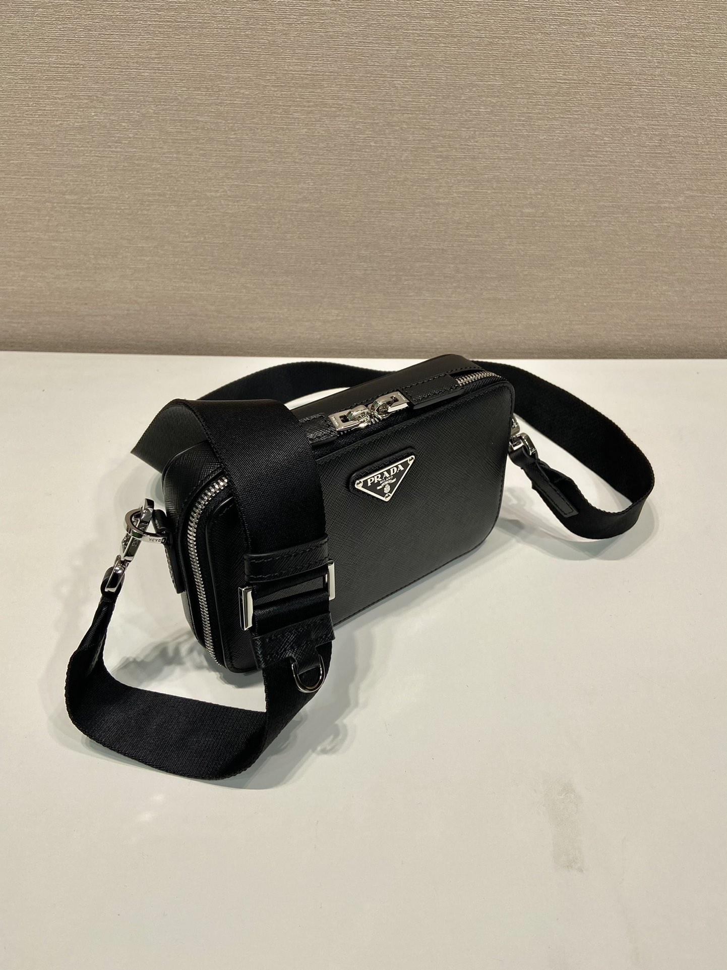 Pra*a brique saffiano leather bag