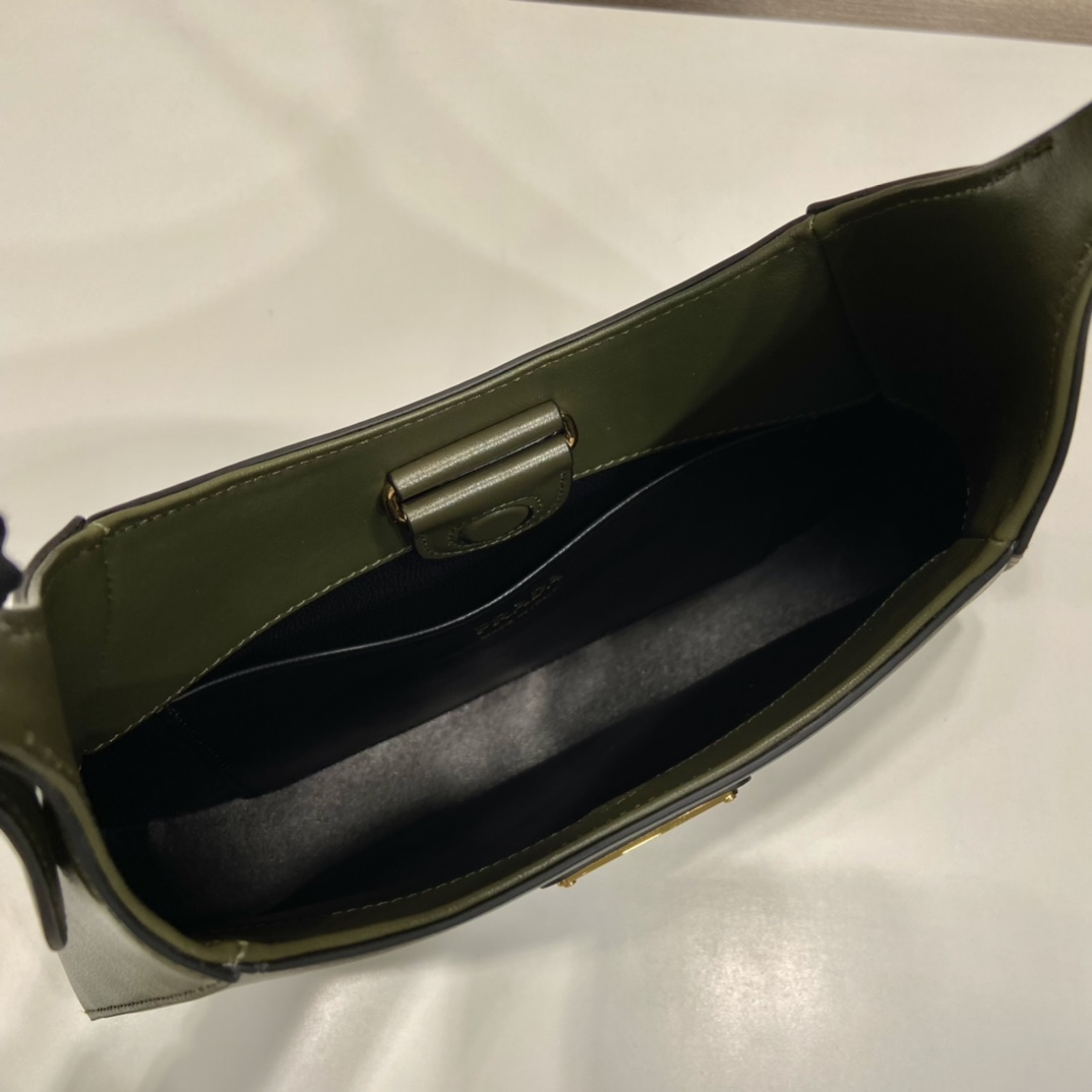 Pra*a cleo shoulder bag