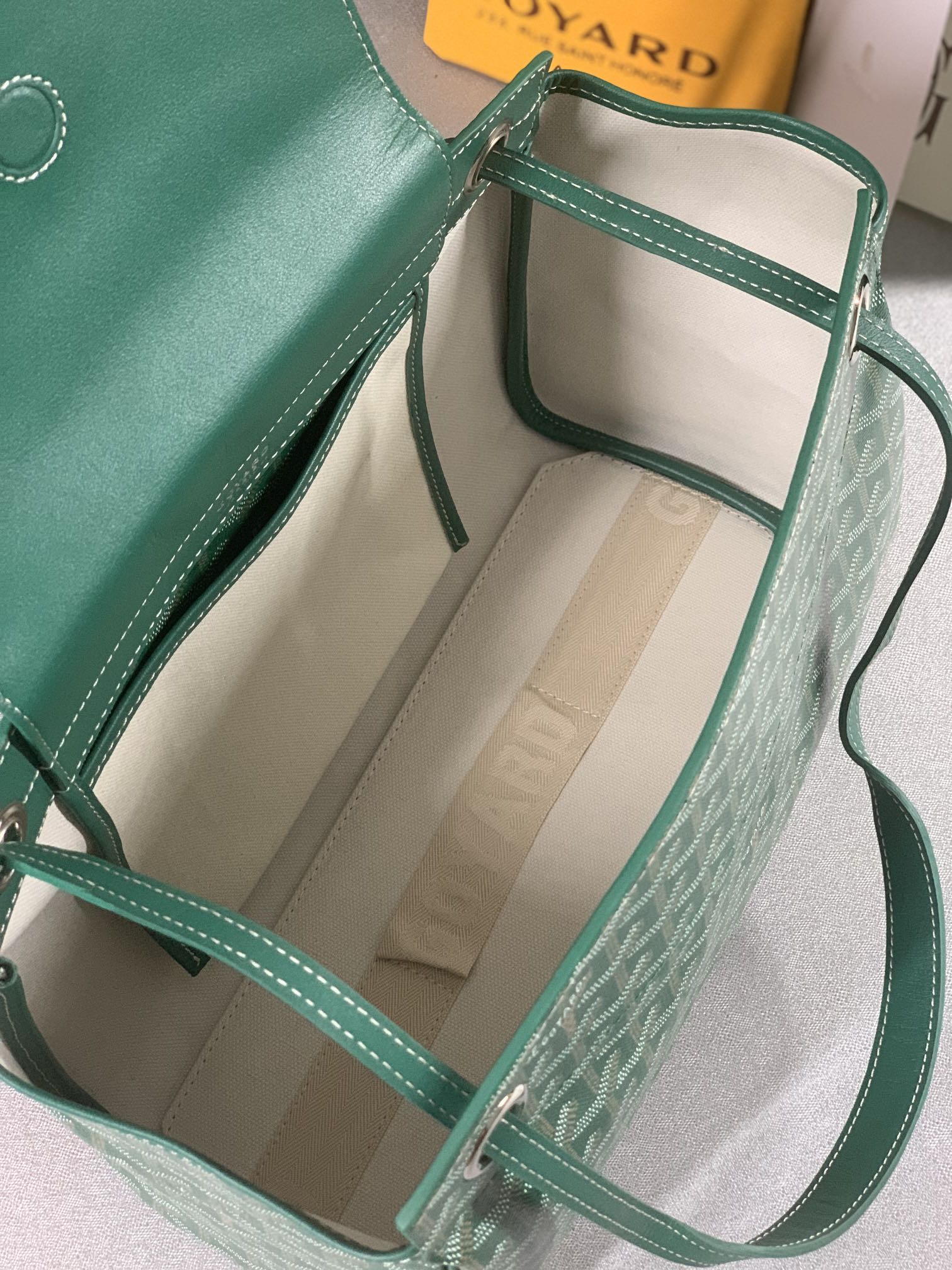Go*ard rouette bag
