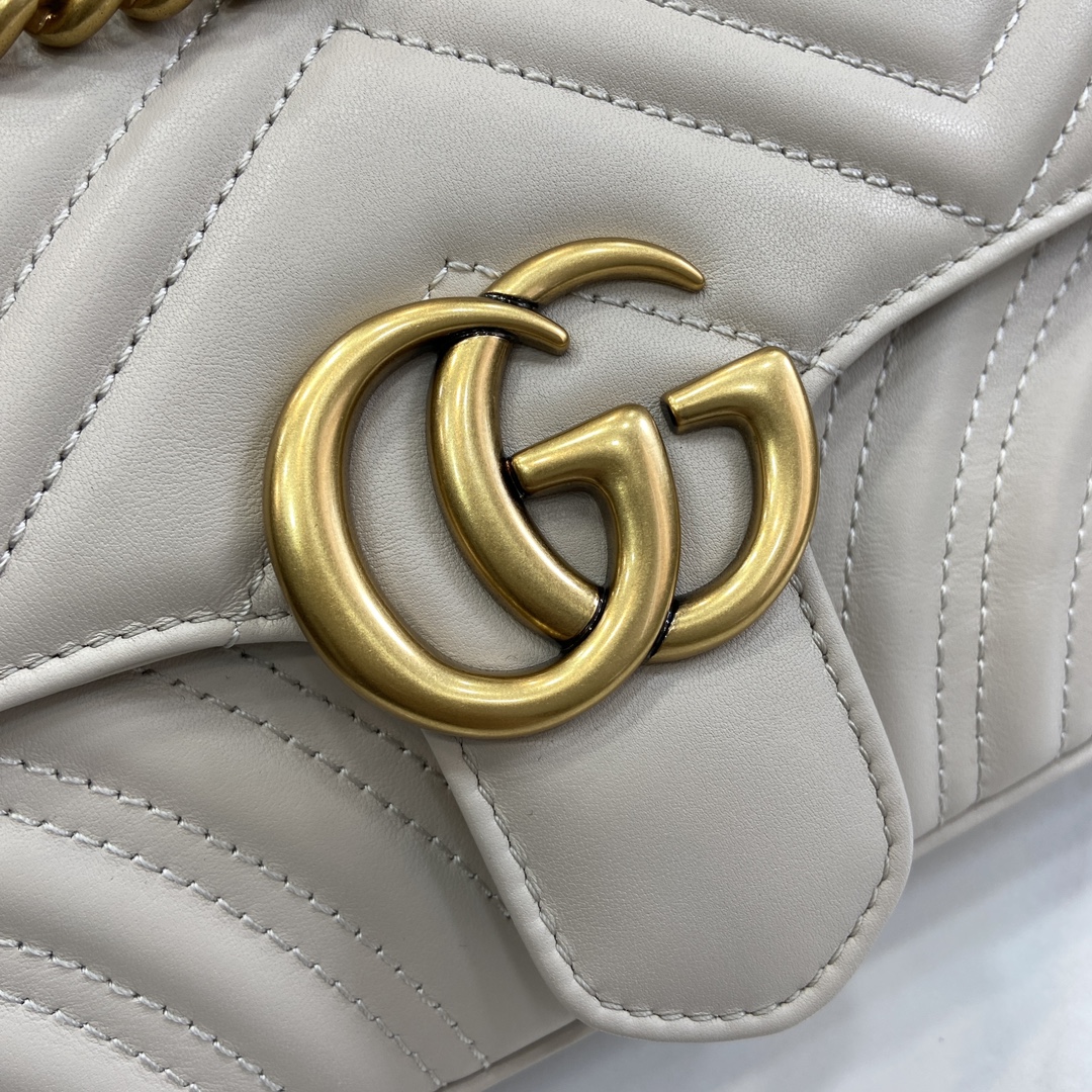 G*u*i gg marmont mini shoulder bag