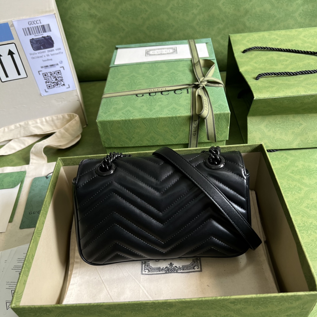 G*u*i gg marmont mini shoulder bag