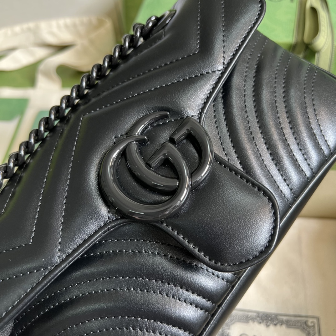 G*u*i gg marmont mini shoulder bag