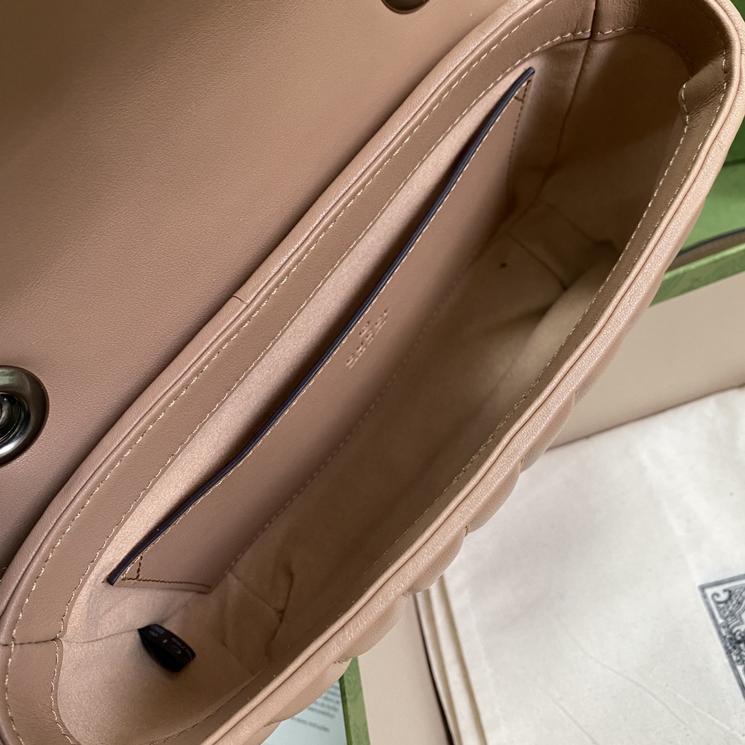 G*u*i gg marmont mini shoulder bag