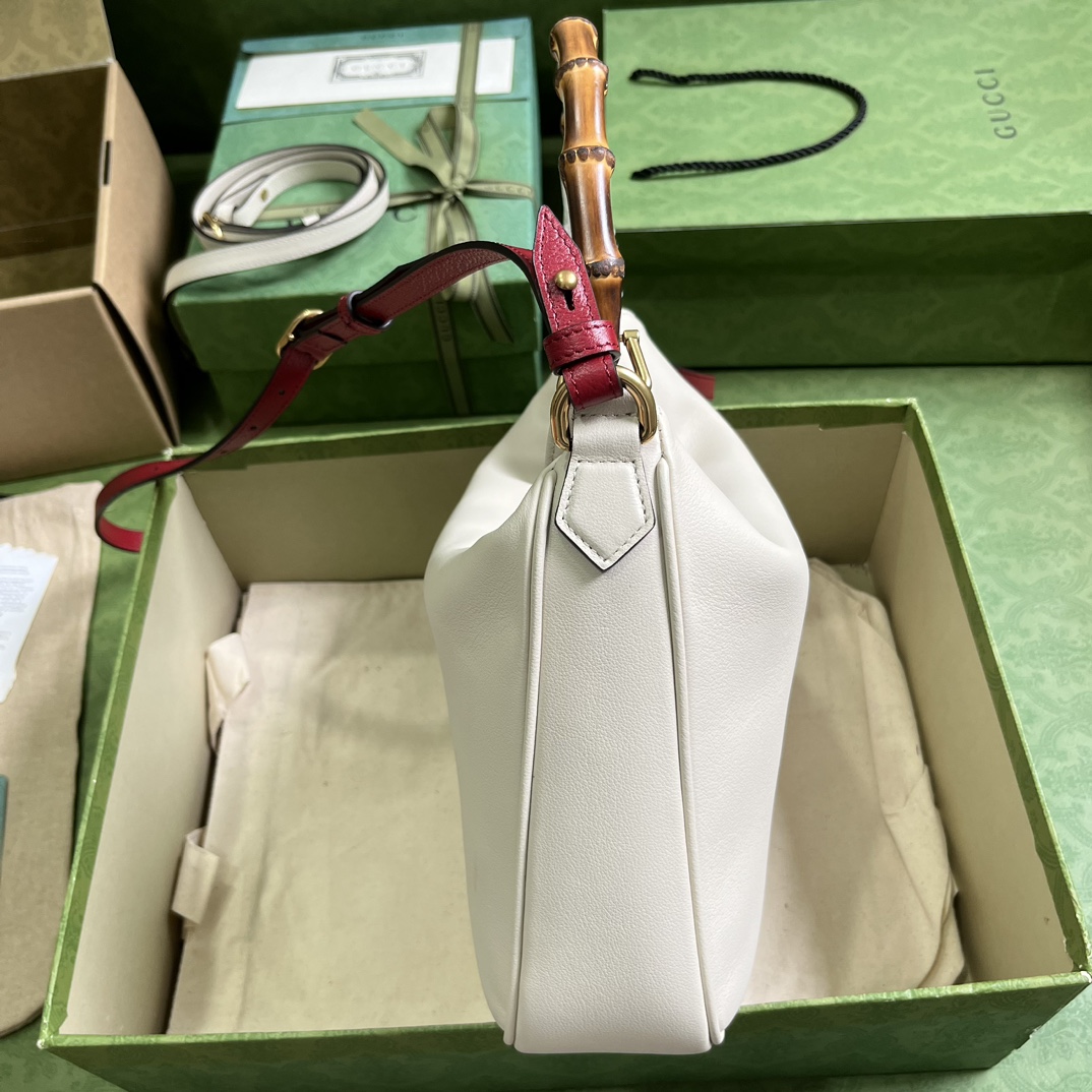 G*u*i diana medium shoulder bag