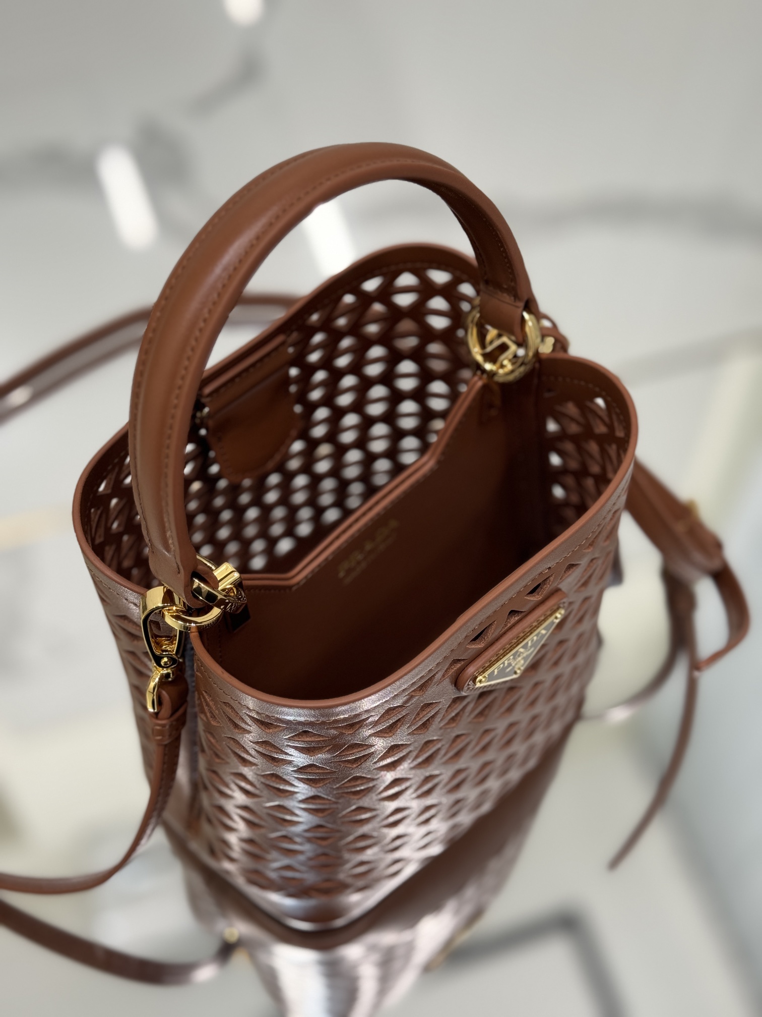 Pra*a small saffiano leather bag