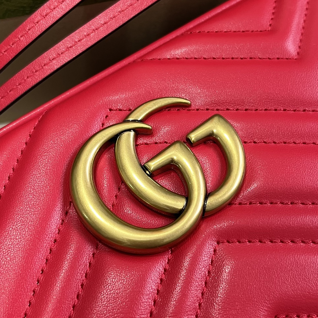 G*u*i marmont small matelassé shoulder bag