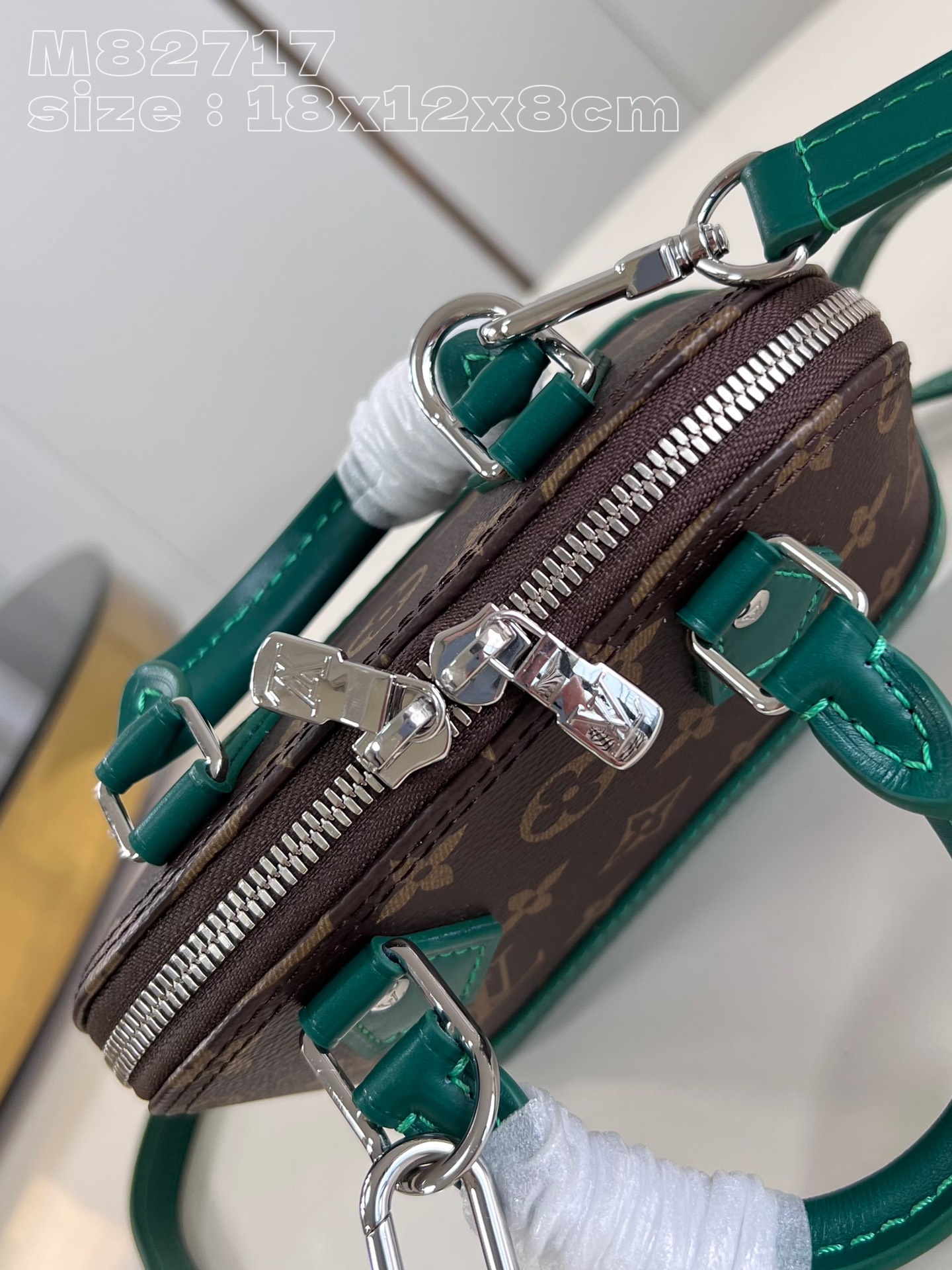 l**is V*t*n nano alma