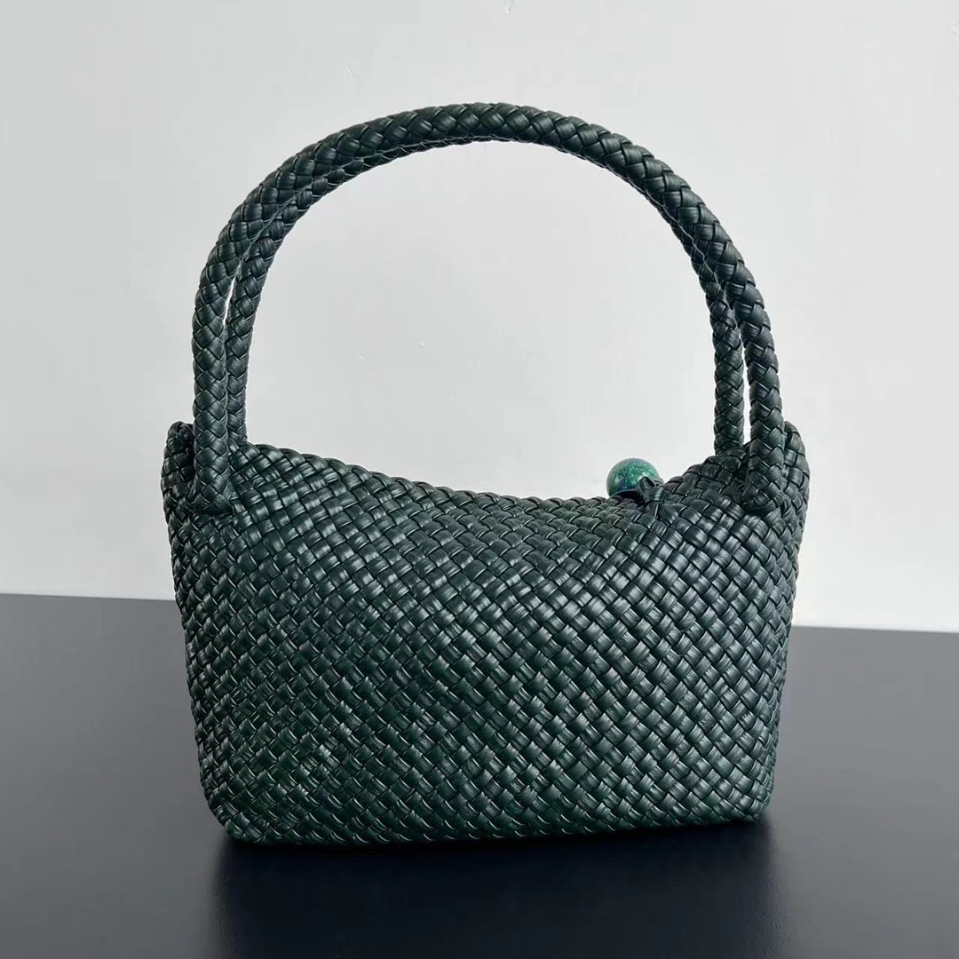 bo*te*ga Ve*ne*ta bv tosca shoulder bag