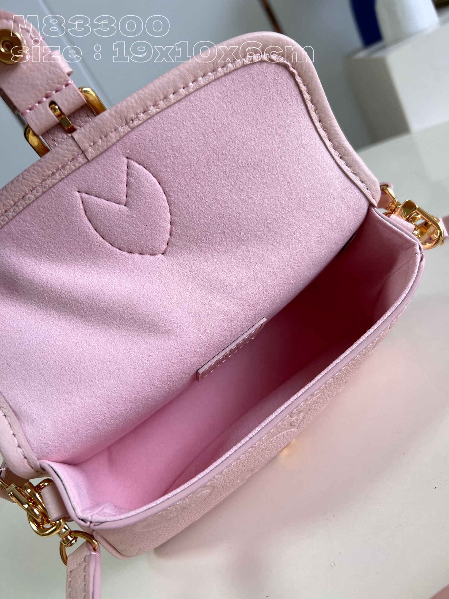 l**is V*t*n nano diane