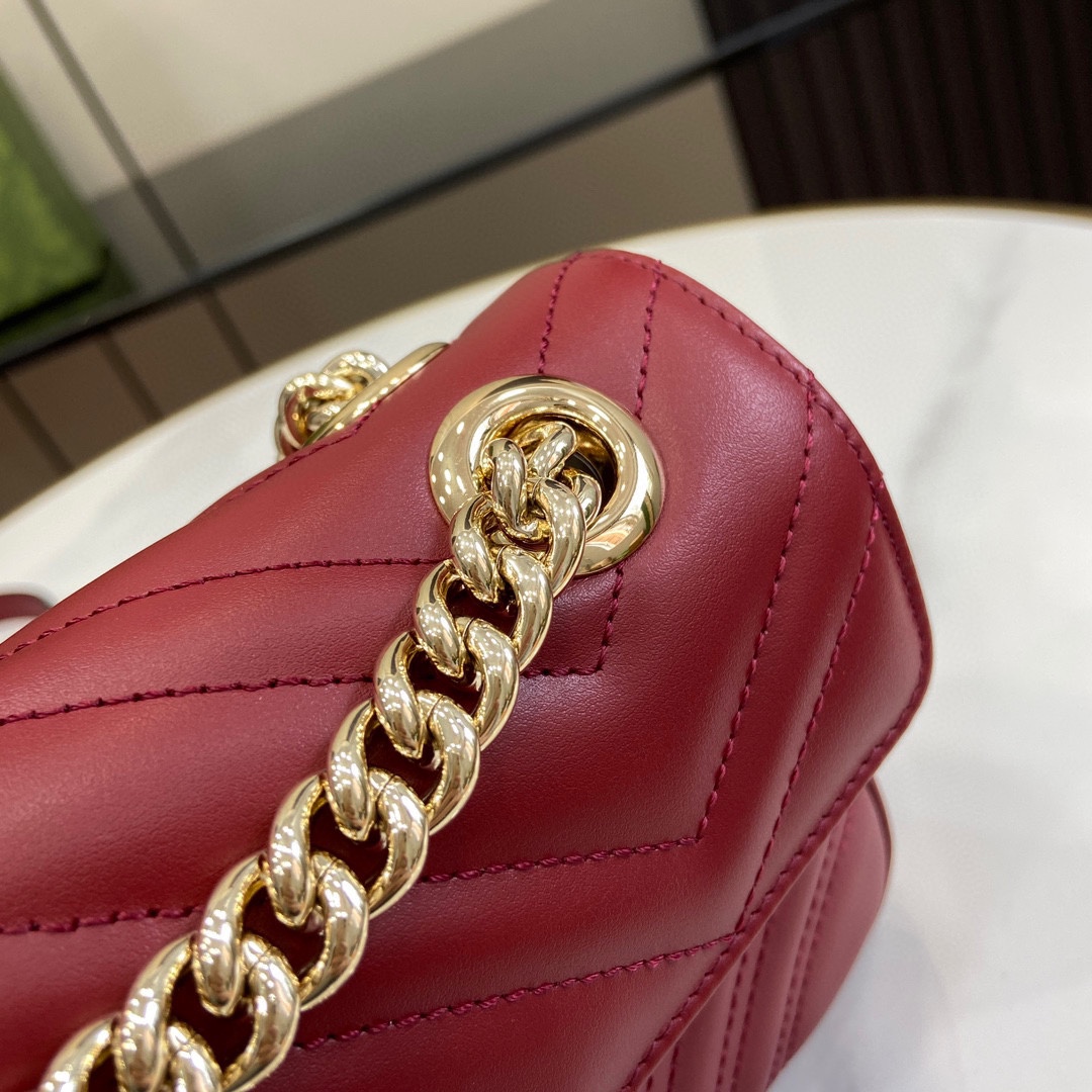 G*u*i gg marmont mini shoulder bag