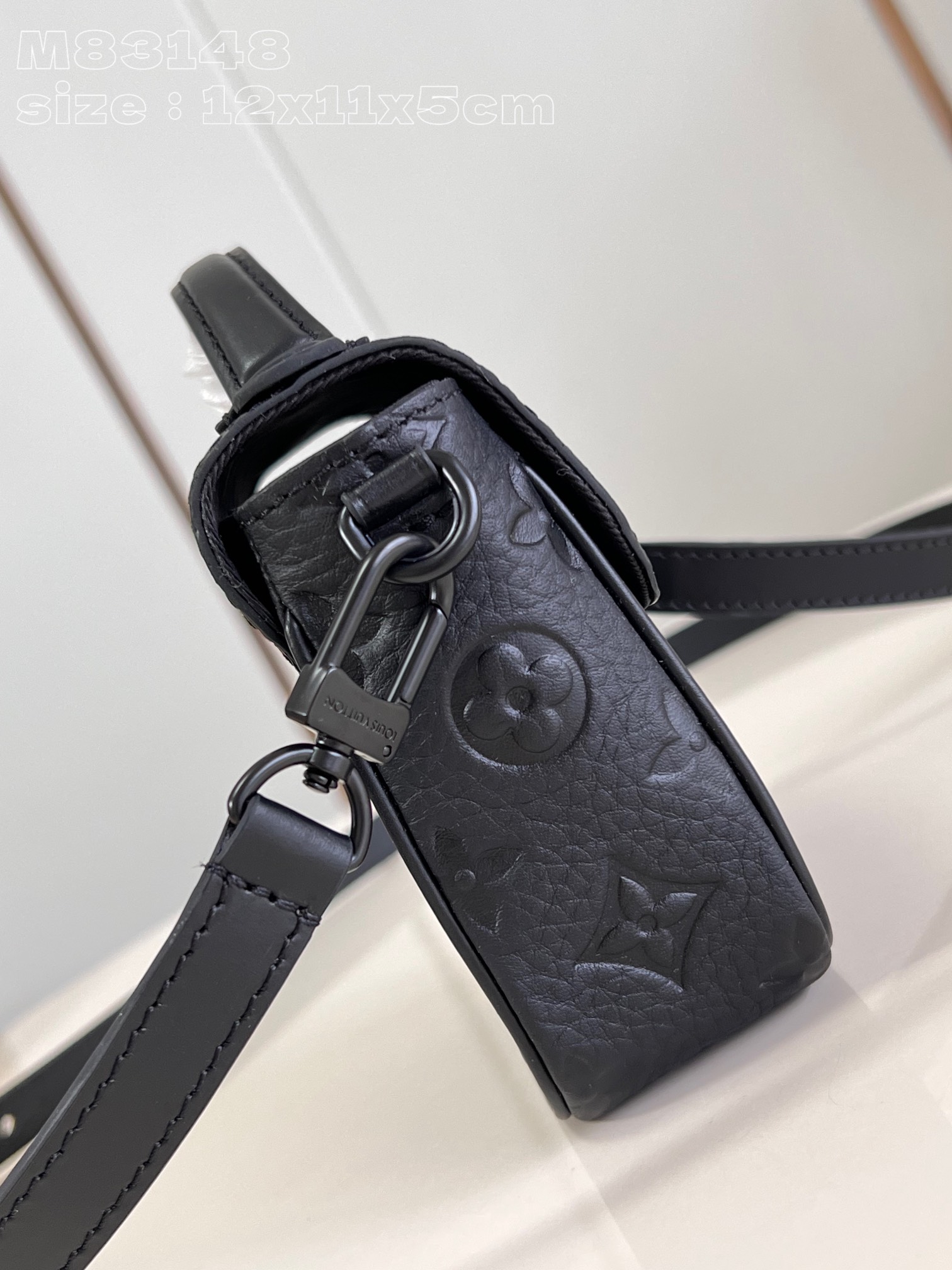 l**is V*t*n pico s-lock handbag