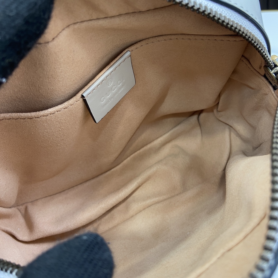 G*u*i gg marmont mini shoulder bag