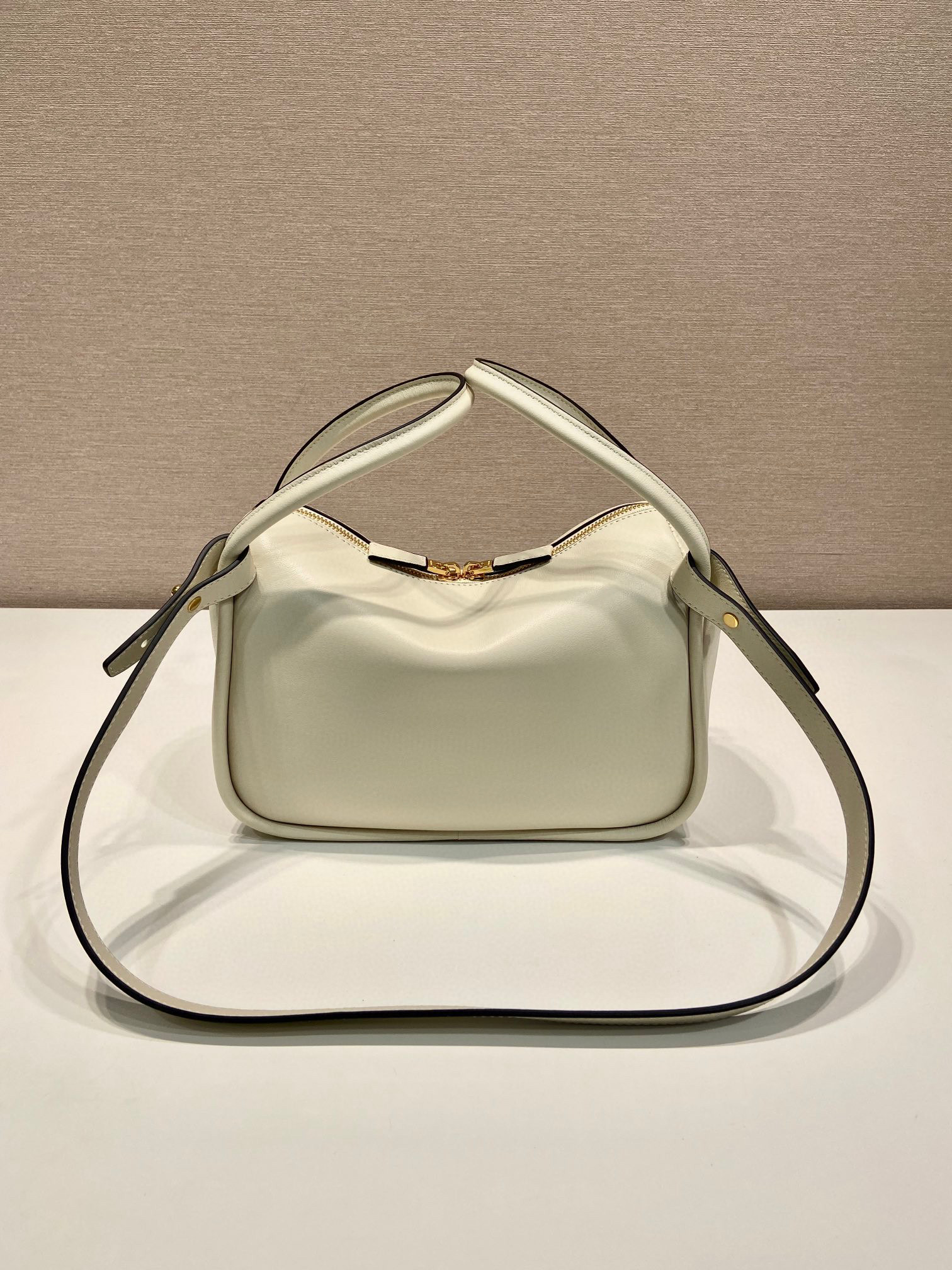 Pra*a darling leather handbag